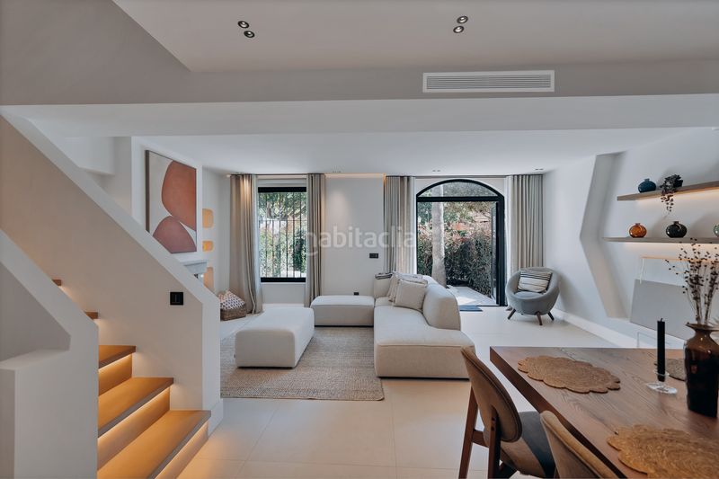 Foto ecad344f-78cb-406f-a83b-326885e8b4fb. Casa aparellada amb calefacció aparcament piscina a Marbella