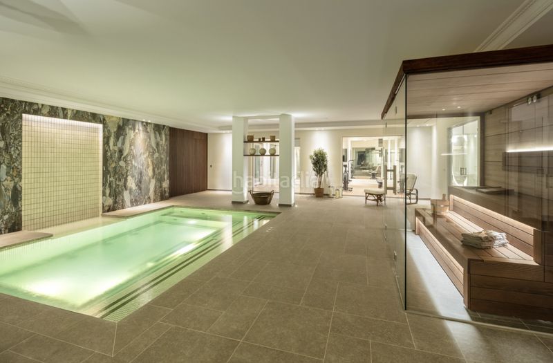 Foto 874f20eb-9f2a-4505-8c6e-bb8fe10cc65e. Casa amb aparcament piscina a Puente Romano Marbella