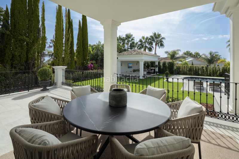 Foto c6cbe55e-942f-4209-b2ec-312d63a4edec. Casa amb aparcament piscina a Puente Romano Marbella