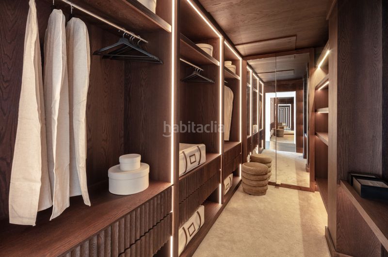 Foto cddaaf0e-371d-4651-b795-0c7225279340. Casa amb aparcament piscina a Puente Romano Marbella