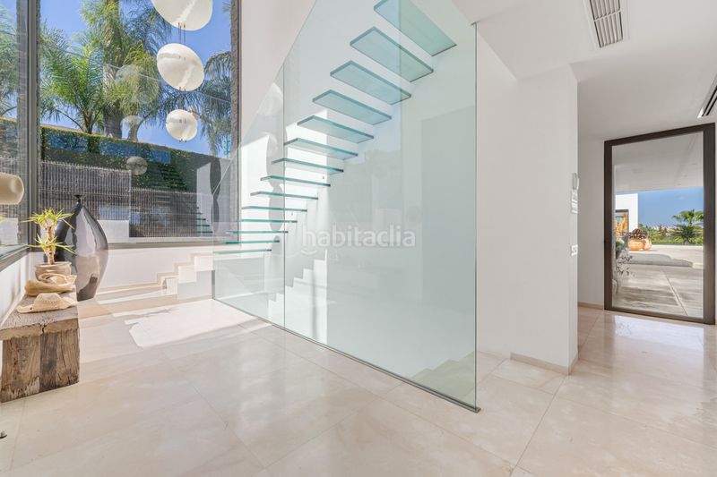 Foto bf78552d-899a-4c3a-a925-0b083bbfb293. Casa amb calefacció aparcament piscina a Casco Antiguo Marbella