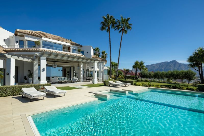 Foto 1b7fe8f5-b11c-457e-b1a3-97d1309286e8. Casa amb calefacció aparcament piscina a Casco Antiguo Marbella