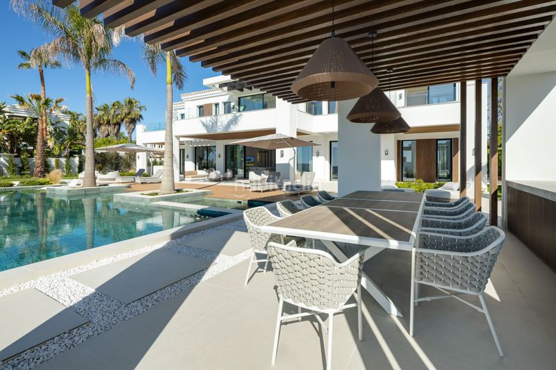 Foto 74934993-4ad3-4a74-8798-45419b08e9b5. Casa amb calefacció aparcament piscina a Casco Antiguo Marbella
