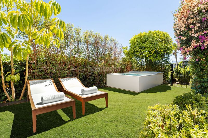 Foto 64a827fe-6f1e-4d75-b6bb-391613d12f68. Casa aparellada amb calefacció aparcament piscina a Marbella