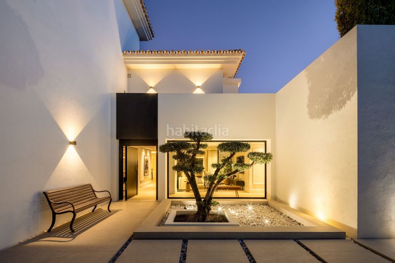 Foto 0a917ece-4863-425b-9f25-2a31ee929010. Casa amb aparcament piscina a Casco Antiguo Marbella