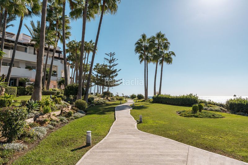 Foto 04a4481c-fe88-4386-819e-14d9c6732ecc. Apartament amb calefacció aparcament piscina a Puente Romano Marbella