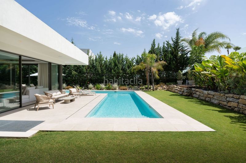 Foto b08da56d-c4bd-40bb-aaae-8b503ea7f884. Casa amb calefacció aparcament piscina a Casco Antiguo Marbella