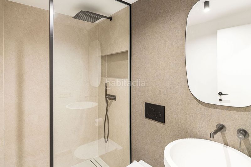 Foto ce74290e-edd3-48ba-9675-593ab153a865. Casa amb calefacció aparcament piscina a Casco Antiguo Marbella
