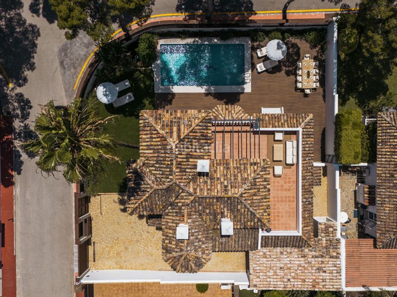Foto 3ac560c9-362e-40eb-8964-ae9930c1f8e0. Casa amb calefacció aparcament piscina a Casco Antiguo Marbella