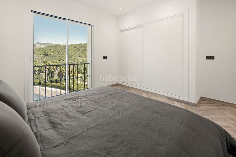 Foto 4687c65b-0180-40a0-b653-eea33727355b. Àtic amb calefacció aparcament piscina a La Quinta Benahavís