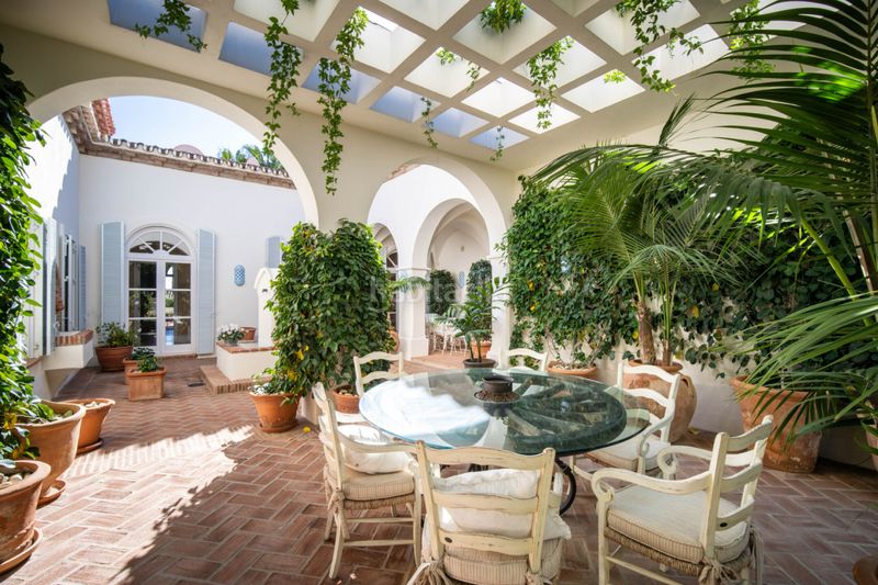 Foto 52056da2-455d-4234-bfe2-82e34149022d. Casa amb calefacció aparcament piscina a Puente Romano Marbella