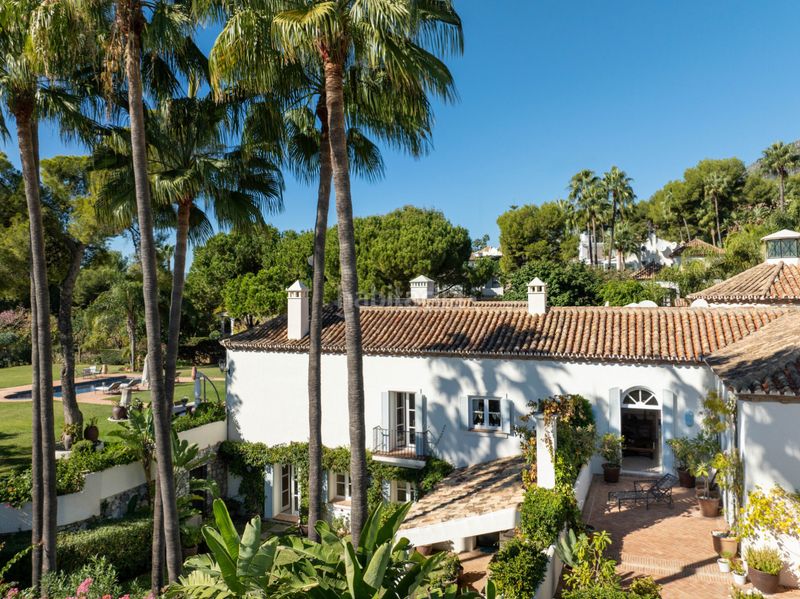 Foto a76d55e1-aa9c-4196-96f8-db2bf0d9d223. Casa amb calefacció aparcament piscina a Puente Romano Marbella