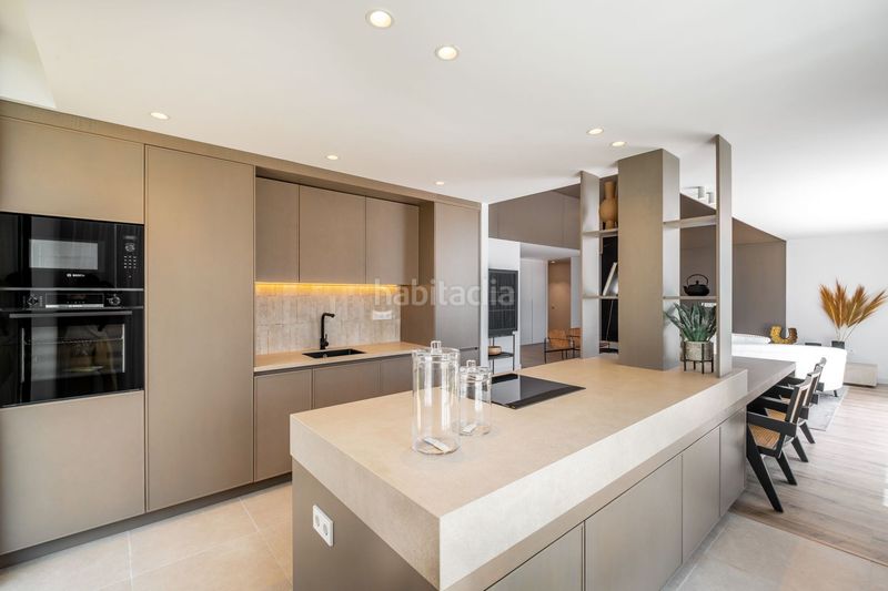 Foto 3588904a-e0f3-4122-bef0-e80134d9e0fe. Casa amb calefacció aparcament piscina a Paraiso - Barronal Estepona