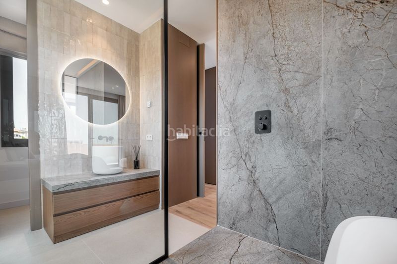 Foto 6cb5d93e-99b7-4ded-8bd4-093157b6a503. Casa amb calefacció aparcament piscina a Paraiso - Barronal Estepona