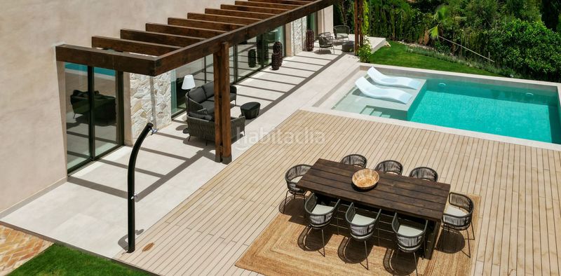 Foto b36767e7-3d72-47ae-a063-1999b3bffbbb. Casa amb calefacció aparcament piscina a Paraiso - Barronal Estepona