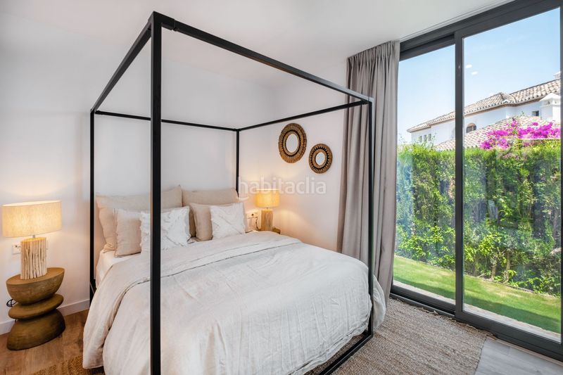 Foto e25958a5-5584-4fea-bb1a-096d491a7ffd. Casa amb calefacció aparcament piscina a Paraiso - Barronal Estepona