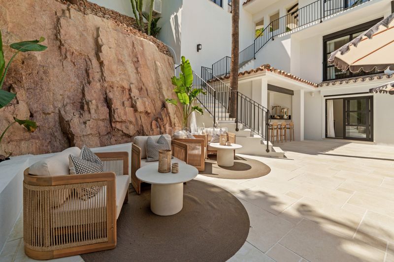 Foto e3a8eba2-2864-4496-8256-63cdde54f3e9. Casa amb calefacció aparcament piscina a Casco Antiguo Marbella
