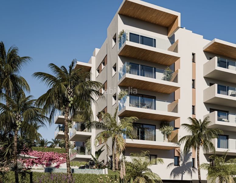 Foto 54871f99-0b49-4121-a5d0-1e0170cea209. Apartament amb calefacció piscina a Centro Estepona
