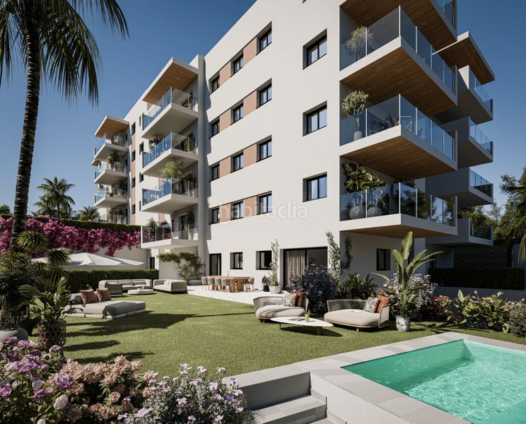 Foto 9491d374-1448-40b4-af87-a48ee1e4c836. Apartament amb calefacció piscina a Centro Estepona
