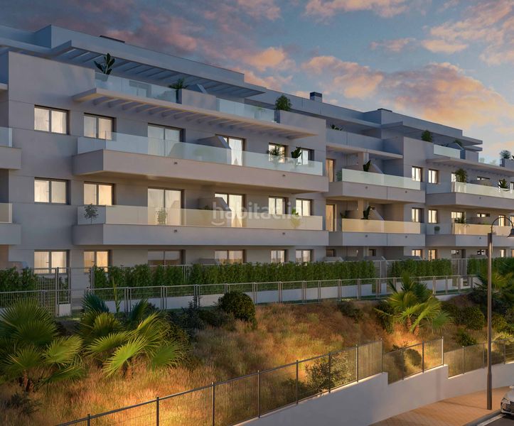 Foto ca2553d2-9fd6-42f1-90e5-9234a562ca4c. Apartamento vive la modernidad del estilo de vida costero en mijas, donde elegantes y eficientes viviendas energéticas combinan confort, estil en Marbella