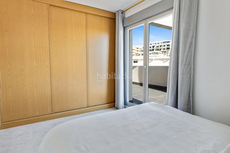 Foto 7795d9dd-5bd2-4b00-8ffe-6c472ea10aff. Àtic amb calefacció aparcament piscina a El Faro de Calaburra - Chaparral Mijas