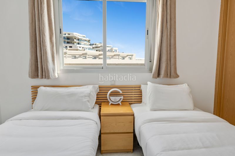 Foto 45b3098e-0de7-4e49-89b0-c8195dd07312. Àtic amb calefacció piscina a El Faro de Calaburra - Chaparral Mijas