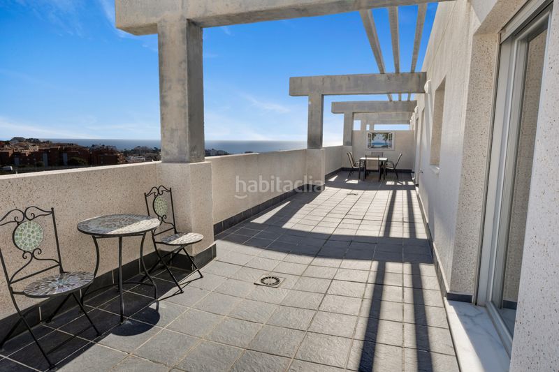 Foto 77c33818-b938-450a-8932-d7eec39c04e6. Àtic amb calefacció piscina a El Faro de Calaburra - Chaparral Mijas