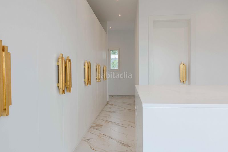 Foto 062596c0-95d1-4a01-86a0-0fd6f1316931. Casa amb aparcament piscina a Playa Bajadilla - Puertos Marbella