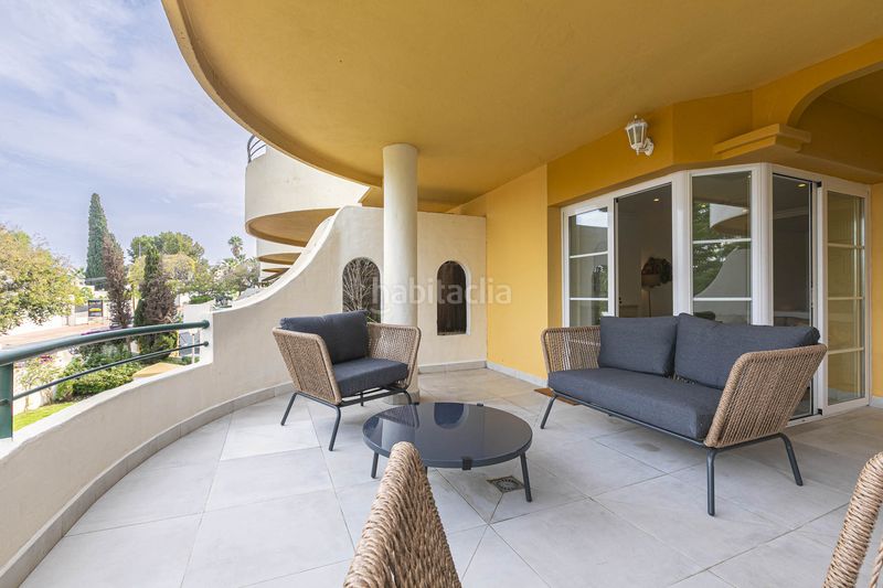 Foto 27b31732-6bdc-42c6-9803-7989e437a8ce. Apartament amb calefacció aparcament piscina a Nueva Andalucía centro Marbella