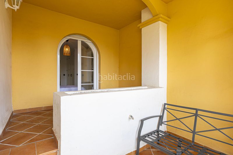 Foto 2dbec60f-4403-4dea-b72c-2f0f398c4798. Apartament amb calefacció aparcament piscina a Nueva Andalucía centro Marbella