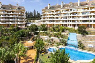 Apartament a Nueva Andalucía centro