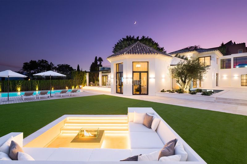 Foto fbf041d2-f554-4b38-98d3-fb960889572b. Casa amb calefacció aparcament piscina a Nueva Andalucía centro Marbella