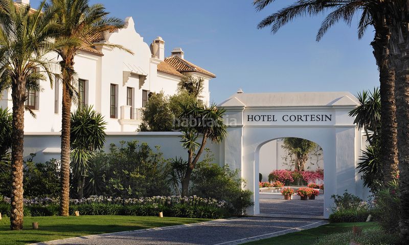 Foto 45049003-1810-4604-976f-59d1d0ba2b91. Apartament amb calefacció aparcament piscina a Manilva pueblo Manilva