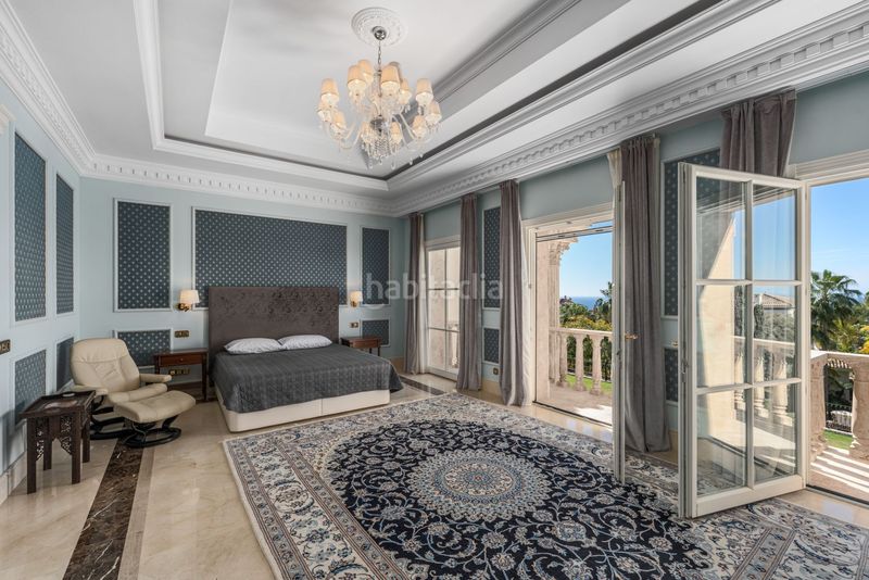Foto d1c9b990-f775-452e-b568-e7e50d41f72f. Casa amb calefacció aparcament piscina a Casco Antiguo Marbella