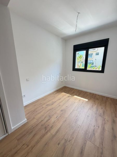 Foto 735aab6f-187e-4871-9557-5ed2184b87f2. Apartament amb calefacció aparcament piscina a Centro Estepona