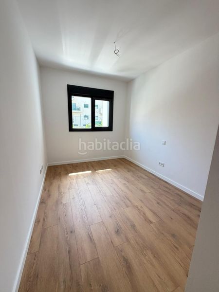 Foto 79ced3f5-e2d3-4f64-9869-cbda37ec7a29. Apartament amb calefacció aparcament piscina a Centro Estepona