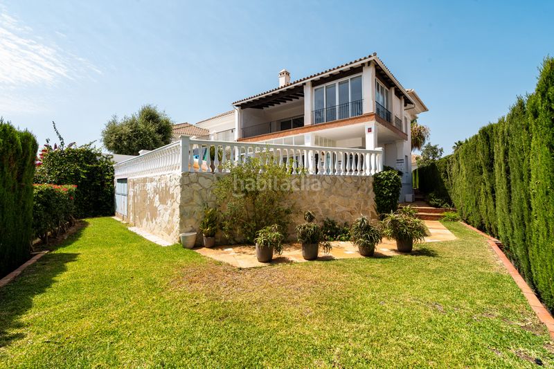 Foto e244a5b3-a384-4e01-9123-8a85504f51a1. Casa amb calefacció aparcament piscina a Elviria Marbella