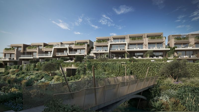 Foto 8eb59723-5571-48f8-801c-a3180d17ebb6. Casa adossada amb aparcament piscina a Elviria Marbella