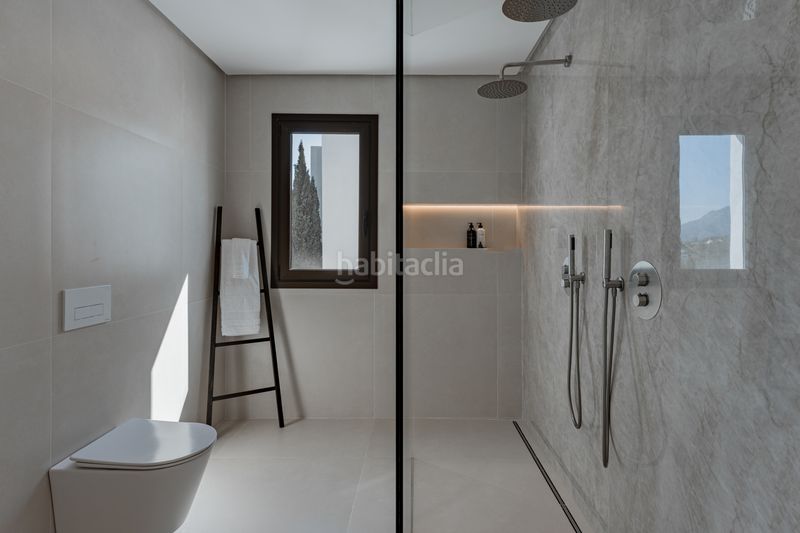 Foto 705a356e-be02-4bb6-8873-36878c894634. Àtic amb aparcament piscina a La Quinta Benahavís