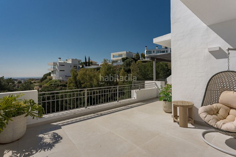 Foto 80761c78-36bf-479a-b6a9-c7efd65dcbb8. Àtic amb aparcament piscina a La Quinta Benahavís