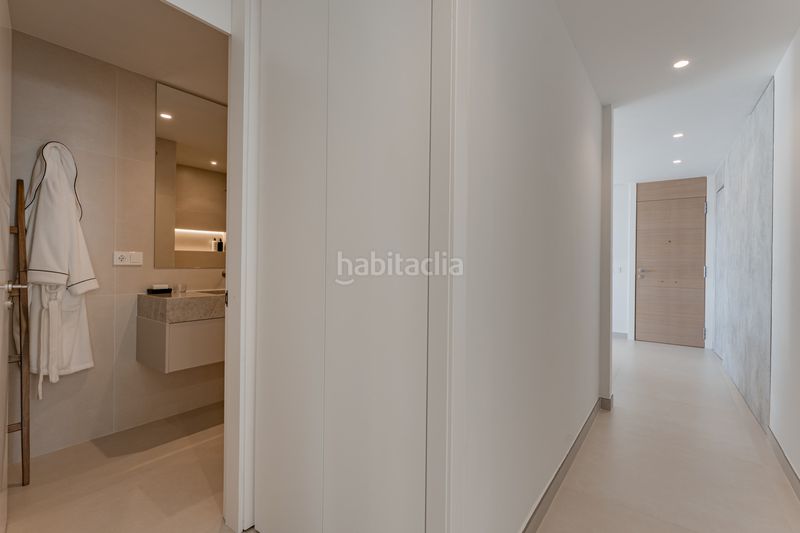 Foto a169db65-3292-483a-9058-a7d11eeca639. Àtic amb aparcament piscina a La Quinta Benahavís