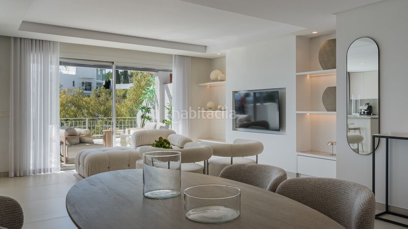 Foto ed0d4dd1-5ea2-48de-8300-c4506241e234. Àtic amb aparcament piscina a La Quinta Benahavís