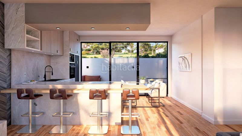 Foto bc219055-6092-4ee3-9d2c-d18caea8e9bd. Casa amb calefacció aparcament piscina a Centro Estepona