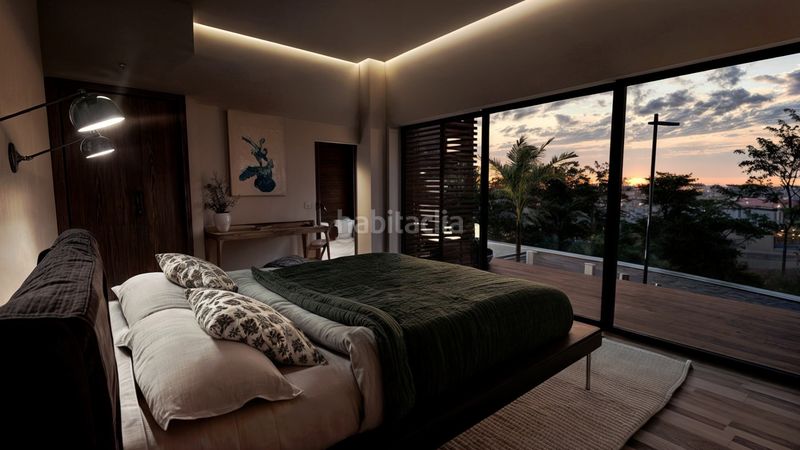 Foto cc892b97-c44e-4eee-8ade-ec96b0e82c2e. Casa amb calefacció aparcament piscina a Centro Estepona