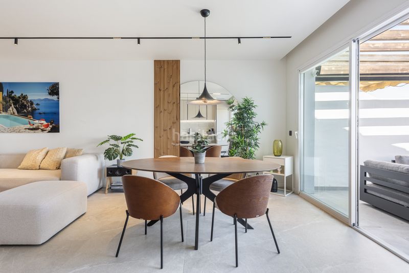 Foto 014a1817-c406-4345-9525-0d0ad423f9dd. Àtic amb aparcament piscina a La Quinta Benahavís