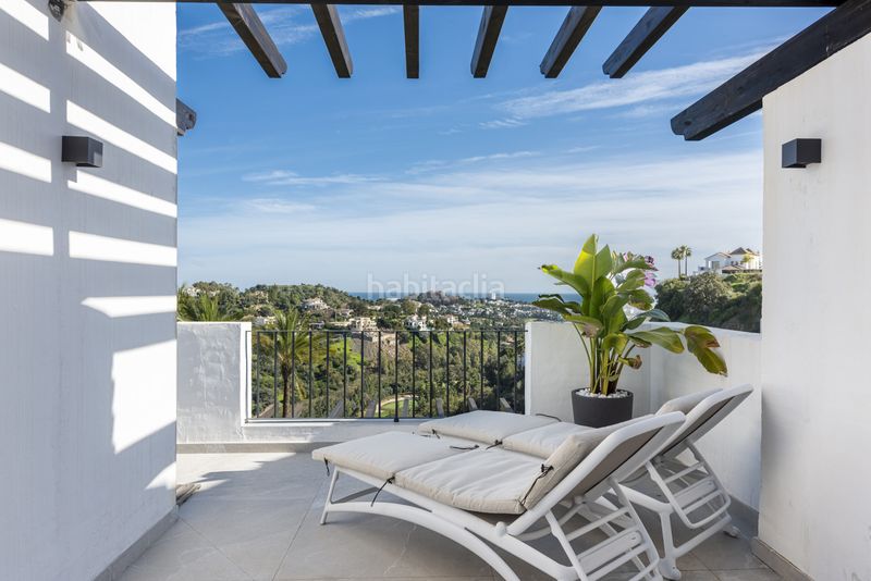 Foto 09c25382-42d5-4c2a-a971-bc39debef94a. Àtic amb aparcament piscina a La Quinta Benahavís