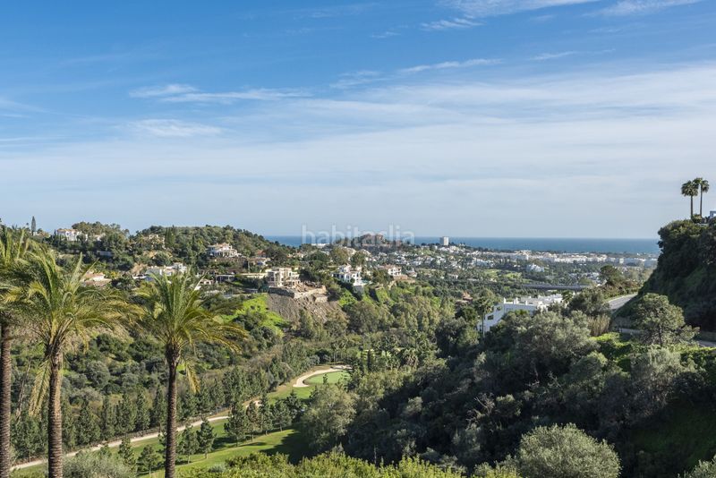 Foto 836f7656-9a5b-4fac-843b-58f810ed6f6b. Àtic amb aparcament piscina a La Quinta Benahavís