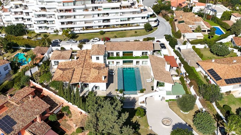 Foto c69ab59c-3abd-412e-9dfb-740821b662f8. Casa amb aparcament piscina a Guadalmina Alta Marbella