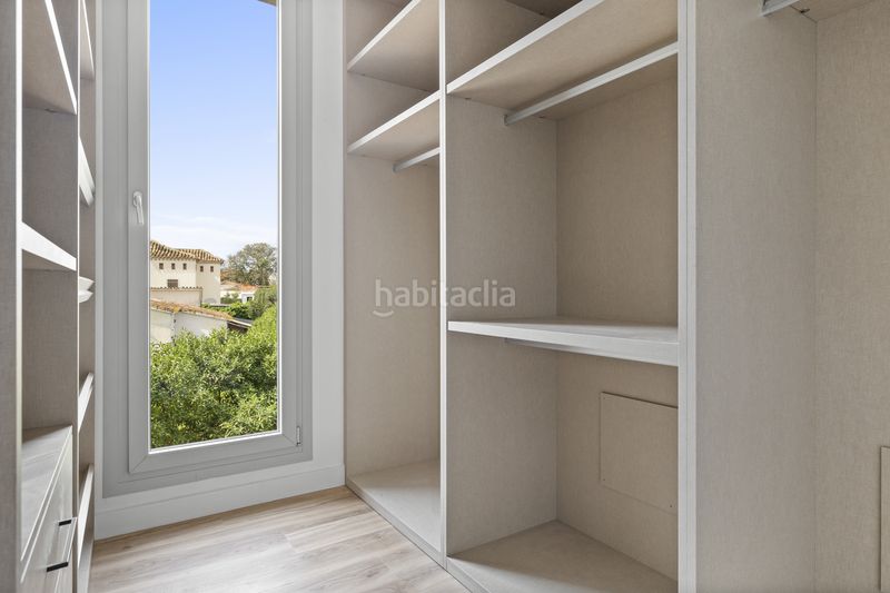 Foto 72cdd136-5a13-48b9-b4bc-f389cef444a4. Casa amb aparcament piscina a Nueva Alcántara Marbella