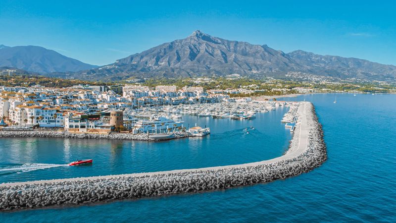 Foto a28352de-f669-40c7-8539-174f1de20718. Apartament amb calefacció aparcament piscina a Casco Antiguo Marbella